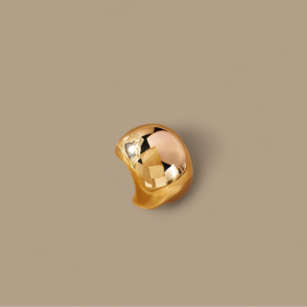 Anthropologie Thick wide Gold huggie Minimalist Half Hoop Stud Earrings … - Picture 5 of 7